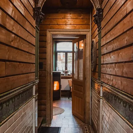 Maison D'hote Les Notes Endormies Le Refuge Bed & Breakfast Walcourt