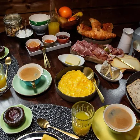 Les Notes Endormies 3* וואלקורט