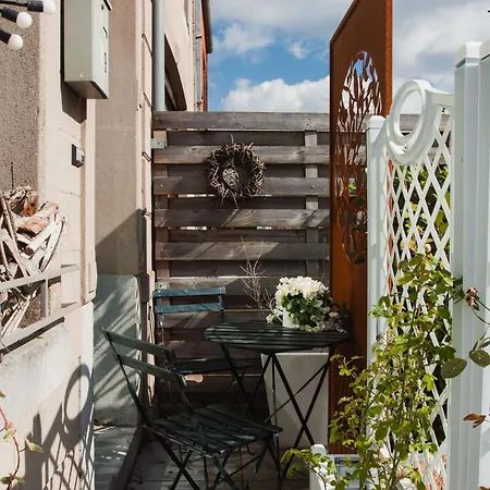 Maison D'hote Les Notes Endormies Le Refuge