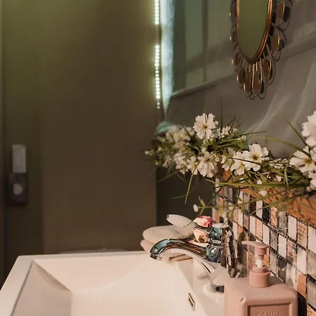 לינה וארוחת בוקר Les Notes Endormies וואלקורט